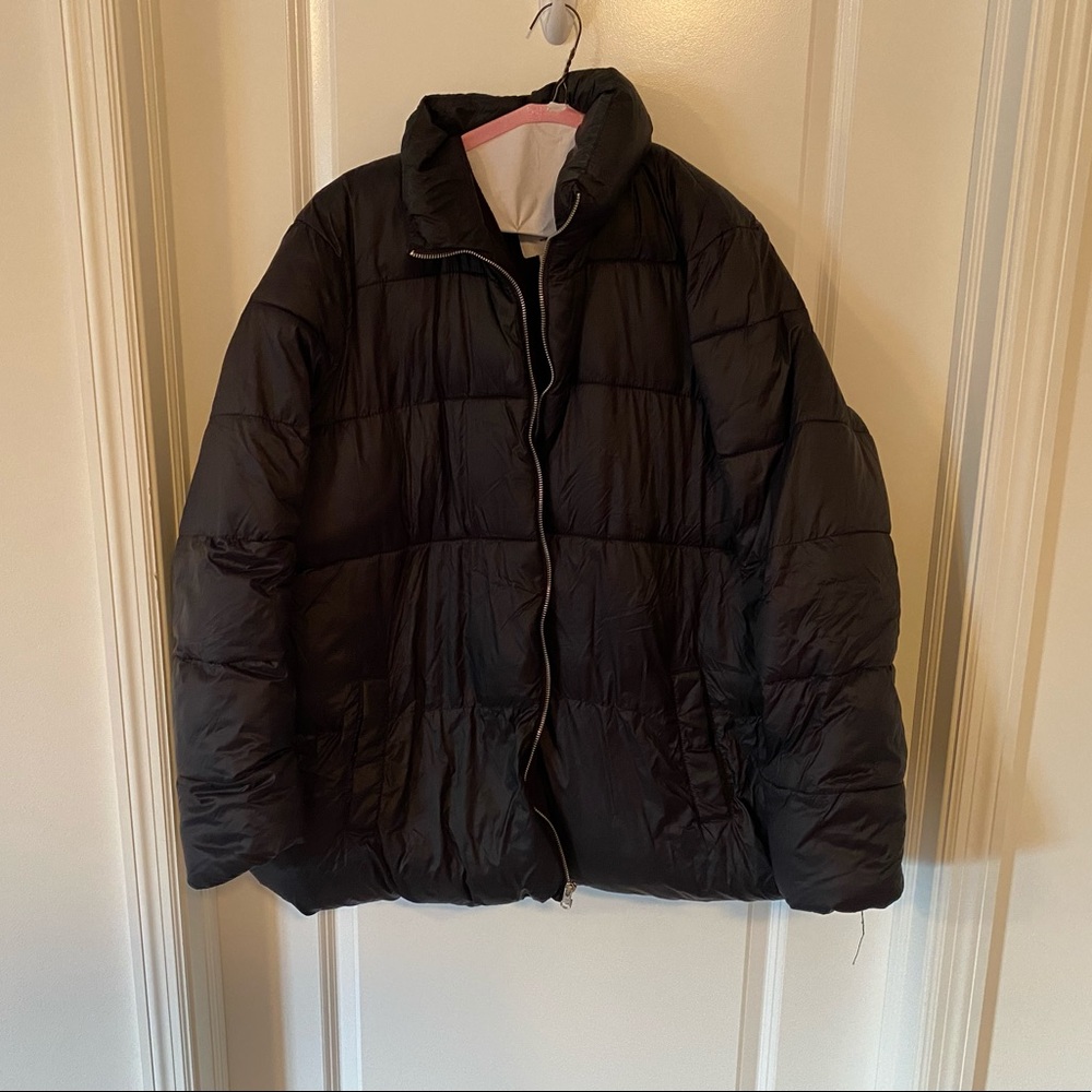 Maternity puffer winter coat Old Navy XXL